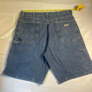 Wrangler Men's Blue and Navy Shorts 36